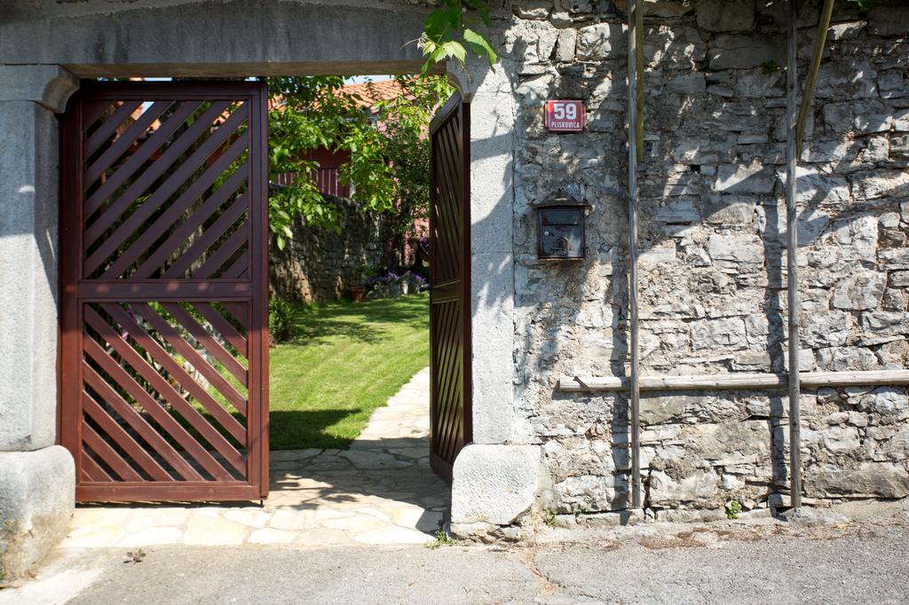 Rozina Vacation House Pliskovica Екстериор снимка