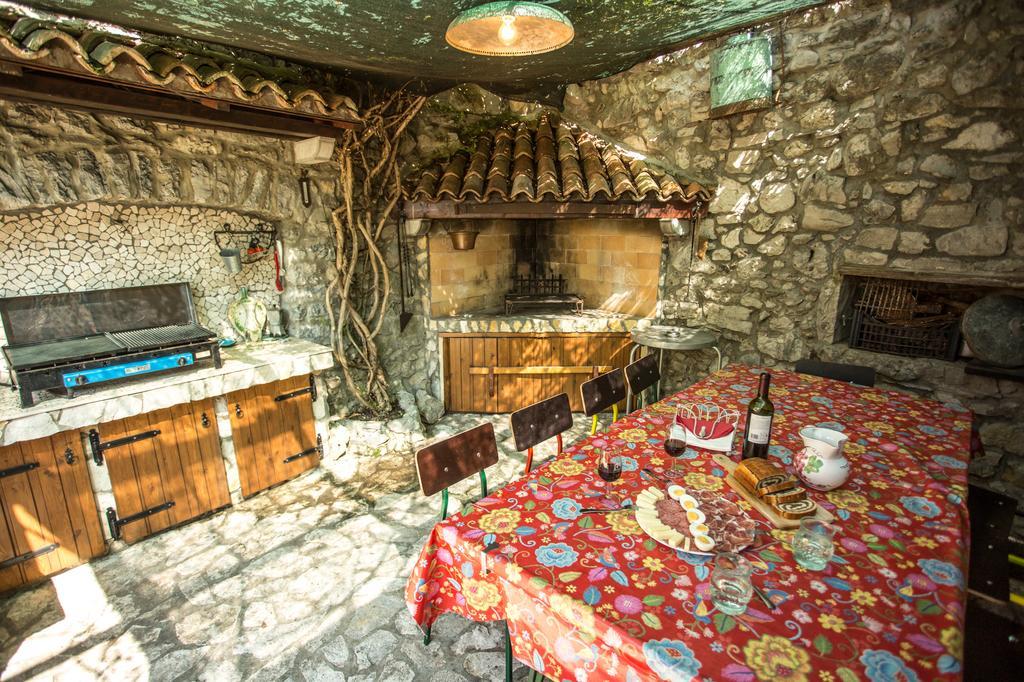 Rozina Vacation House Pliskovica Екстериор снимка